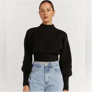 Dissh Aida Black Cropped Puff-Sleeve Sweater